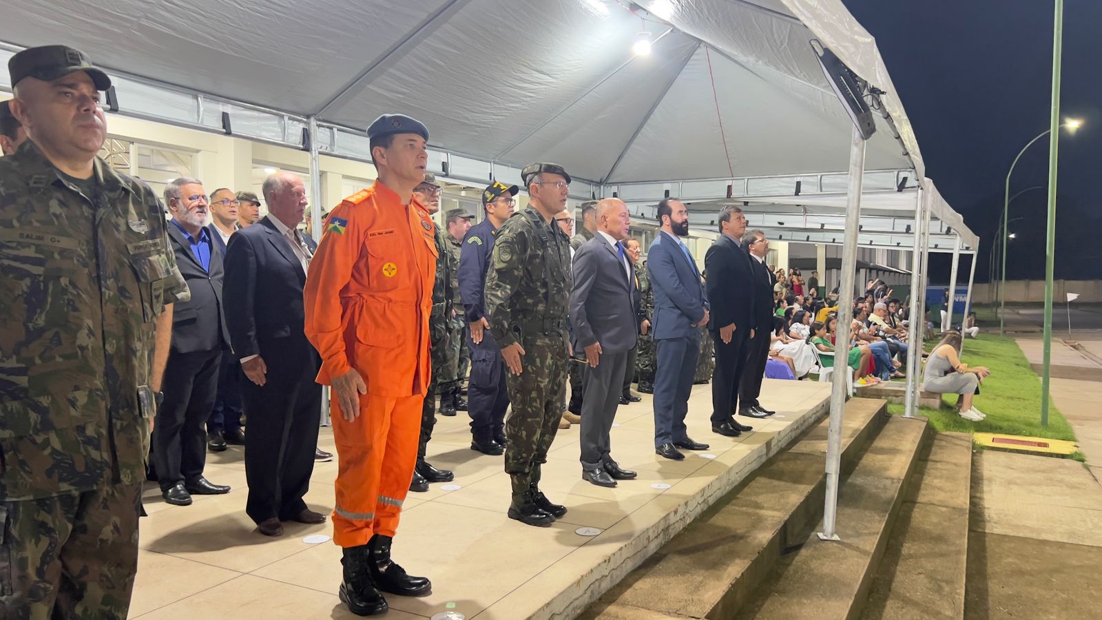 Chrisóstomo participa de cerimônia do Dia do Exército e destaca compromisso com a valorização das Forças Armadas