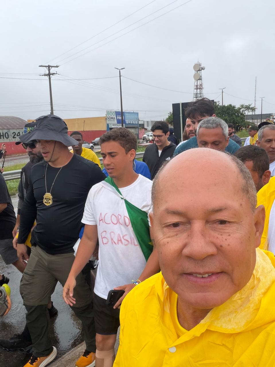 Coronel Chrisóstomo se junta a Nikolas Ferreira no quarto dia da Caminhada pela Liberdade