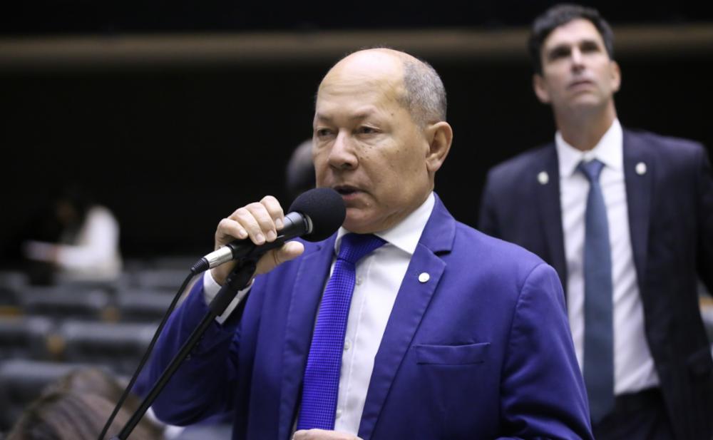Deputado Coronel Chrisóstomo celebra aprovação de projeto que endurece regras para progressão de pena em crimes hediondos